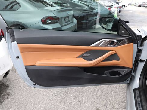 Used 2025 BMW M440i Coupe w/ Parking Assistance Package RWD image 10