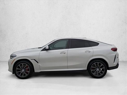 Used 2023 BMW X6 xDrive40i w/ M Sport Package image 9