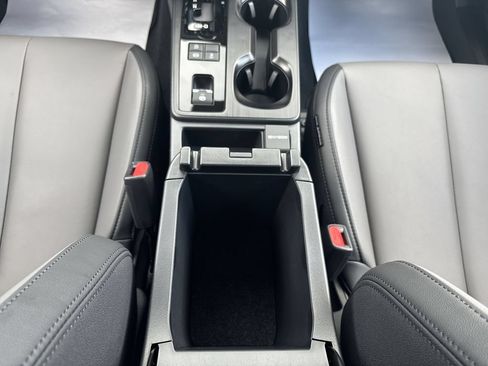 New 2026 Subaru Outback Premium AWD/4WD image 34