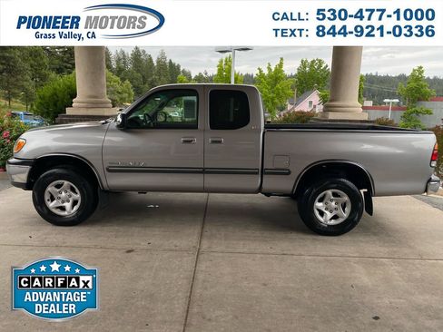 Used 2002 Toyota Tundra SR5 RWD image 1