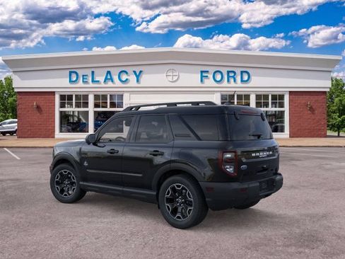 New 2026 Ford Bronco Sport Outer Banks w/ Outer Banks Tech Package+ AWD/4WD image 4
