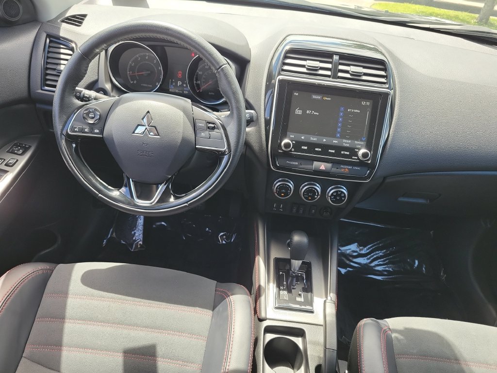 Used 2025 Mitsubishi Outlander Sport AWD image 26