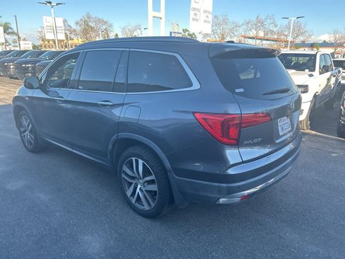 Used 2016 Honda Pilot Touring image 4