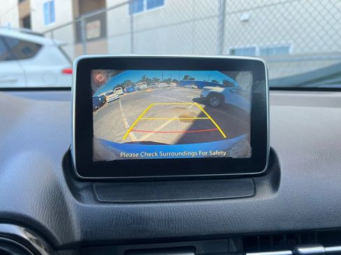 Used 2018 Toyota Yaris iA FWD image 18