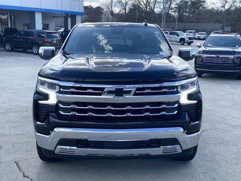 Certified 2026 Chevrolet Silverado 1500 LTZ w/ LTZ Premium Package AWD/4WD image 8