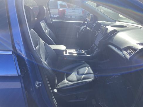 Used 2022 Ford Edge Titanium image 22