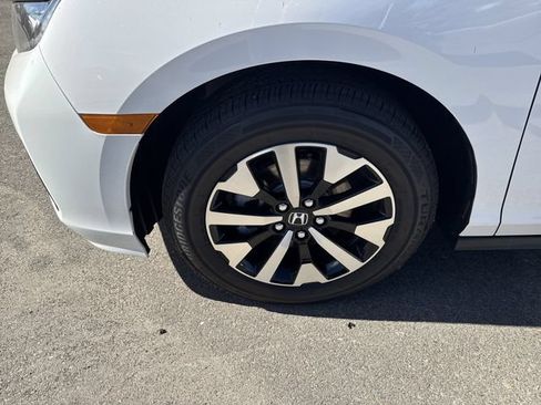 New 2026 Honda Odyssey EX-L image 12
