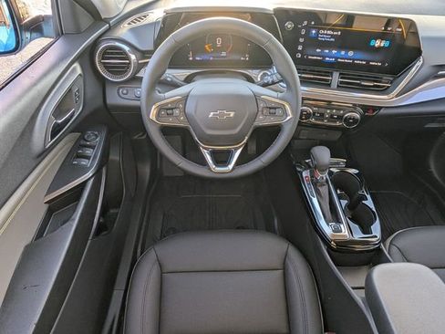 New 2025 Chevrolet Trax ACTIV w/ Driver Confidence Package image 7