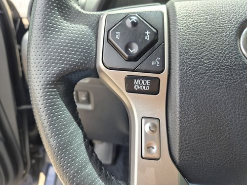 Used 2023 Toyota 4Runner Limited AWD/4WD image 26