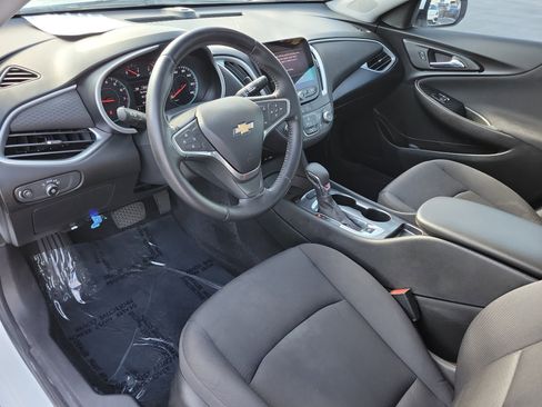 Used 2022 Chevrolet Malibu RS FWD image 21