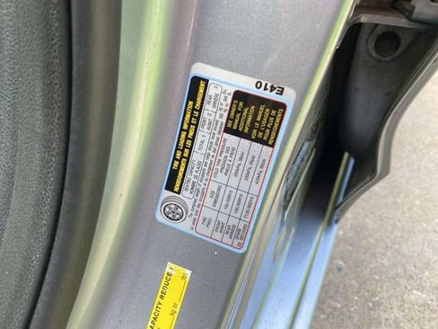 Used 2017 Hyundai Elantra SE FWD image 27