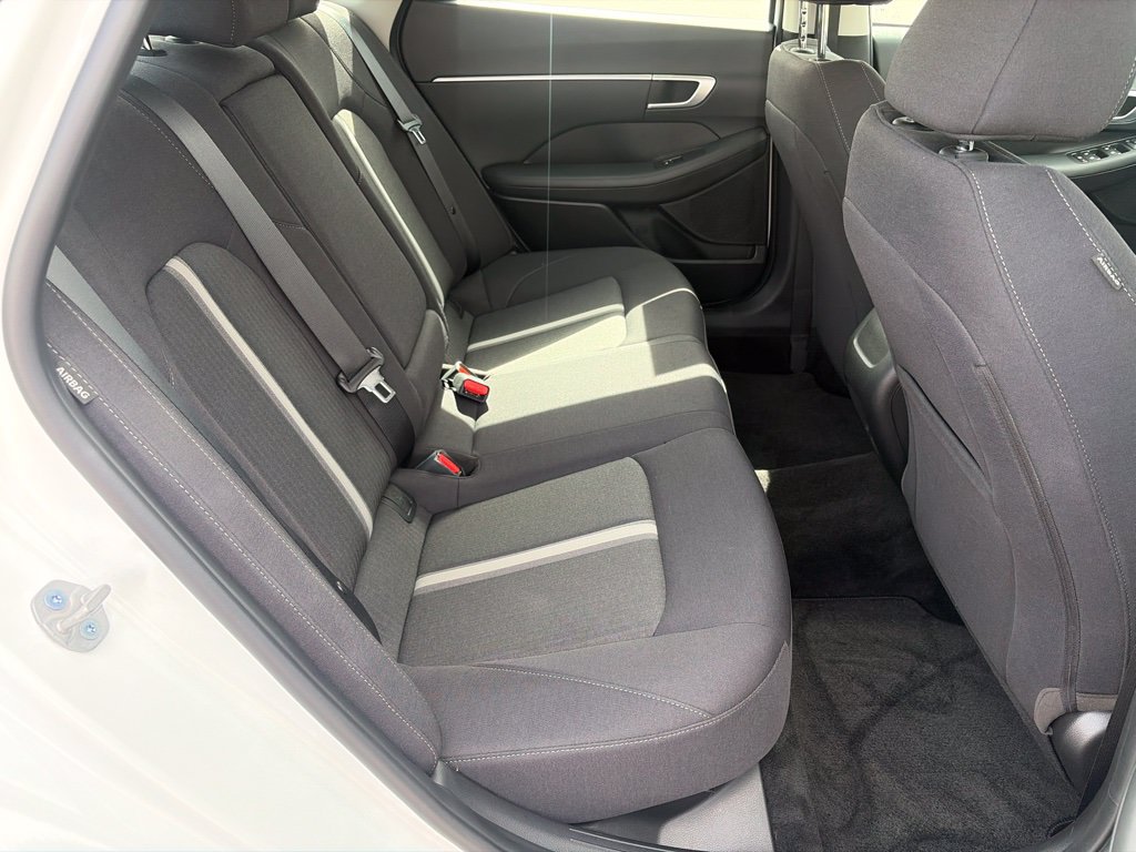 Certified 2025 Hyundai Sonata SEL FWD image 17