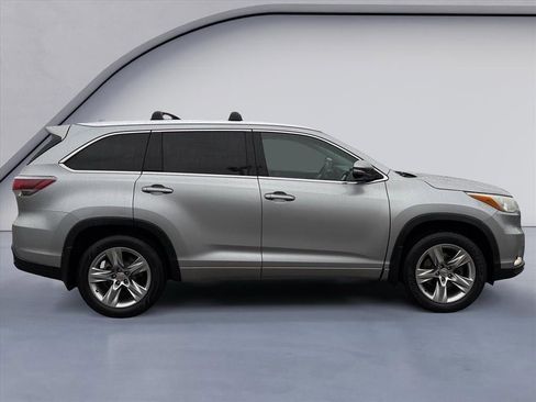 Used 2015 Toyota Highlander Limited image 6