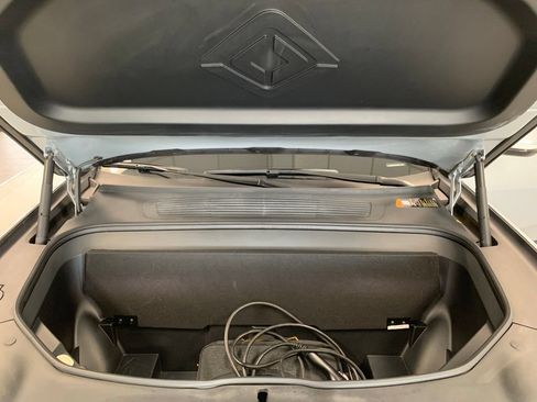 Used 2024 Rivian R1T Adventure Dual AWD/4WD image 6