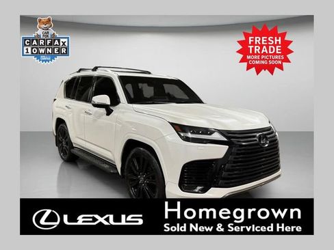 Used 2023 Lexus LX 600 4WD w/ Luxury Package image 1