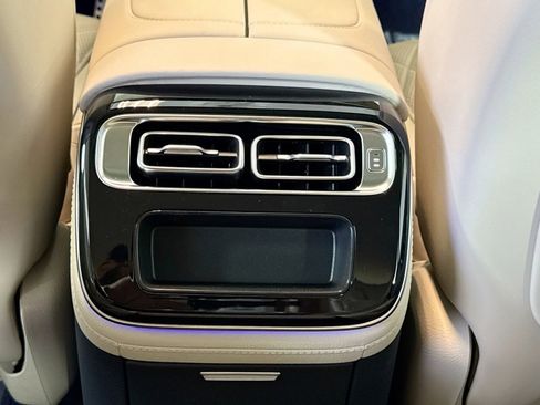 New 2026 Mercedes-Benz S 580 4MATIC Sedan image 23