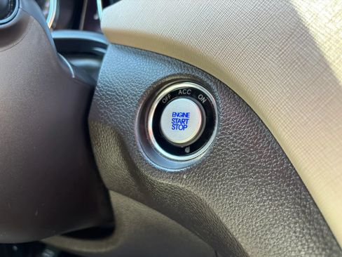 Used 2018 Hyundai Santa Fe SE w/ SE Premium Package 02 FWD image 25