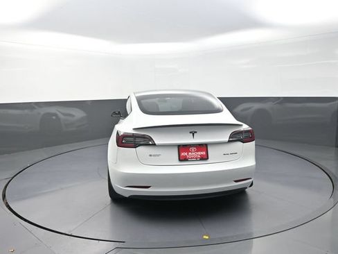 Used 2022 Tesla Model 3 Long Range AWD/4WD image 54