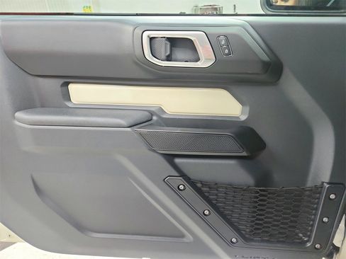 New 2025 Ford Bronco Badlands image 35