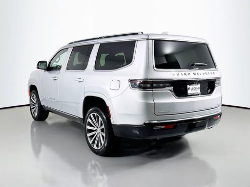 Used 2023 Jeep Grand Wagoneer Series II image 9