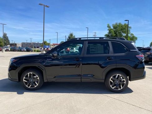 New 2026 Subaru Forester Premium AWD/4WD image 2