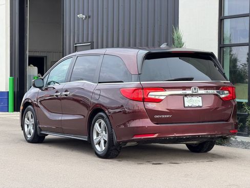 Used 2018 Honda Odyssey EX image 2
