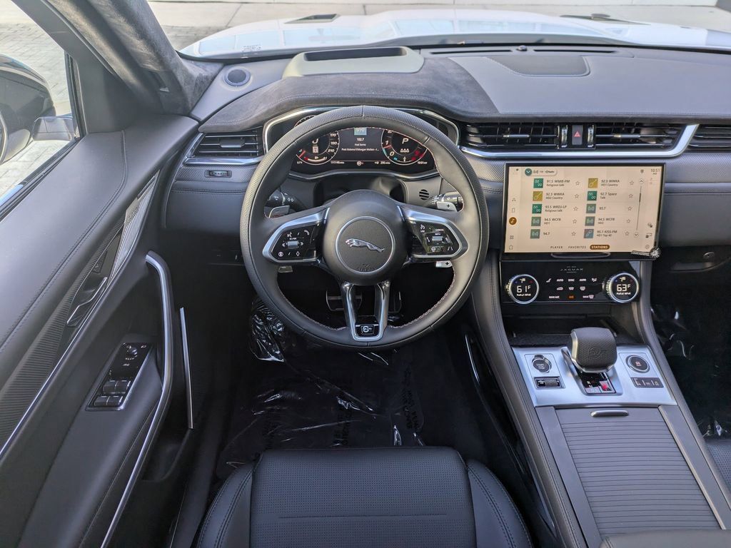 New 2026 Jaguar F-PACE SVR AWD/4WD image 17