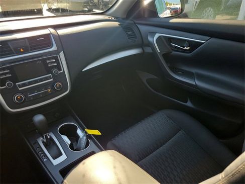Used 2018 Nissan Altima 2.5 S w/ S Convenience Package image 13