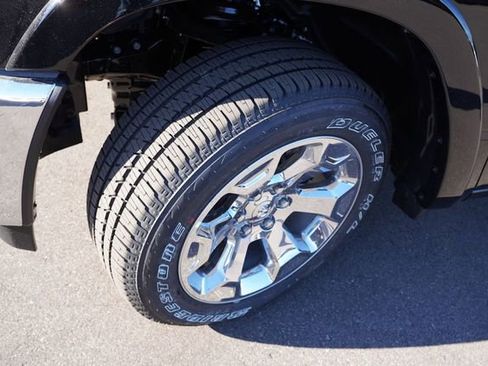 New 2026 RAM 1500 Big Horn AWD/4WD image 9