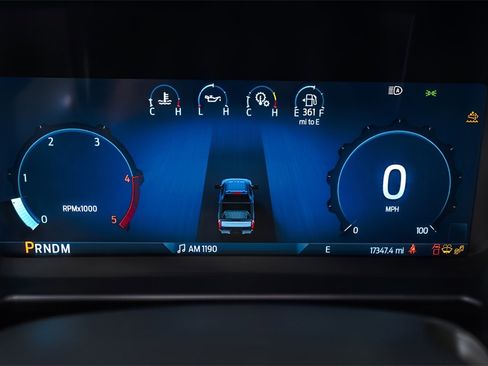 Used 2025 Ford F250 Platinum image 13