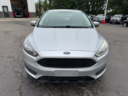 Used 2018 Ford Focus SE FWD image 8