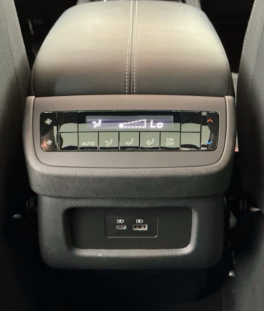 Used 2025 Nissan Pathfinder SV w/ SV Premium Package FWD image 22