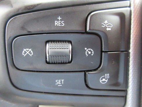 Used 2023 GMC Yukon XL Denali w/ LPO, Floor Liner Package AWD/4WD image 23