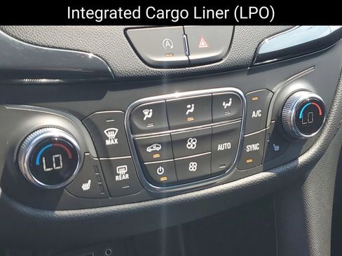 Used 2022 Chevrolet Equinox RS w/ Infotainment Package AWD/4WD image 17