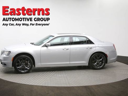 Used 2023 Chrysler 300 S image 61