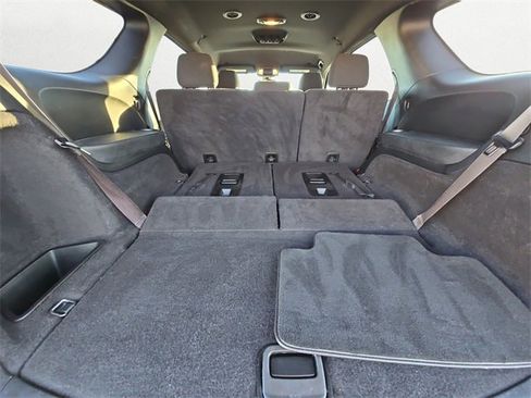 Used 2023 Dodge Durango GT image 20