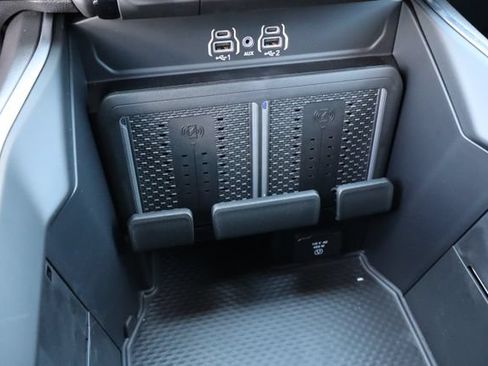 New 2026 RAM 2500 Big Horn AWD/4WD image 32