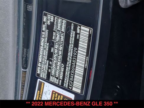 Used 2022 Mercedes-Benz GLE 350 4MATIC image 32