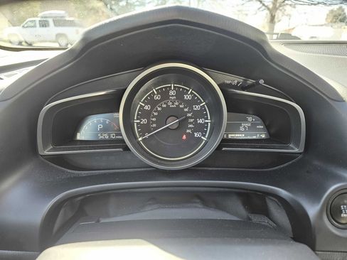 Used 2018 MAZDA MAZDA3 Sport image 13