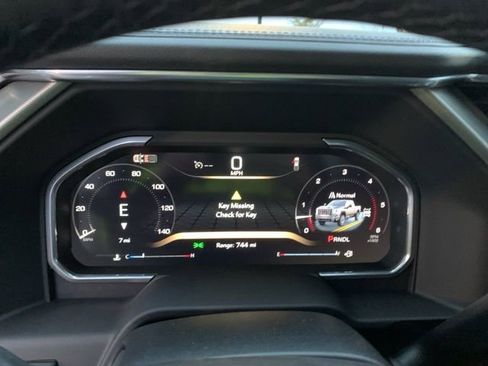 New 2026 GMC Sierra 2500 Denali w/ Denali Reserve Package image 18