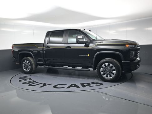 Certified 2023 Chevrolet Silverado 2500 LTZ w/ Carhartt Edition image 2