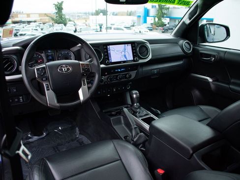 Used 2023 Toyota Tacoma Limited image 22