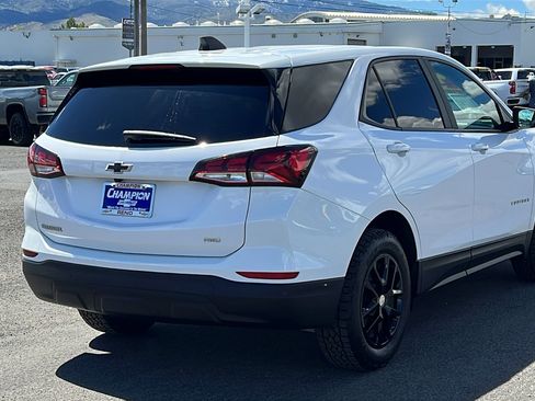 Certified 2024 Chevrolet Equinox LS w/ LS Convenience Package AWD/4WD image 5