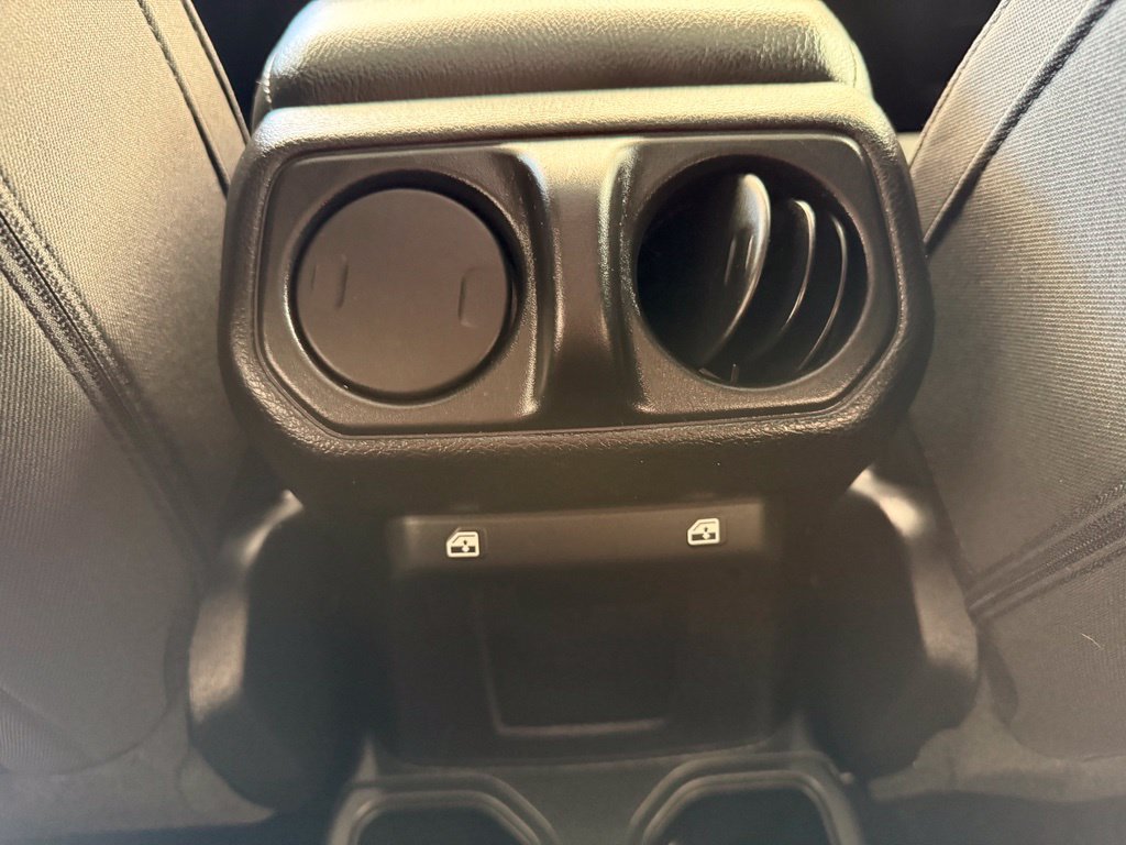 Used 2020 Jeep Wrangler Unlimited Sport AWD/4WD image 18