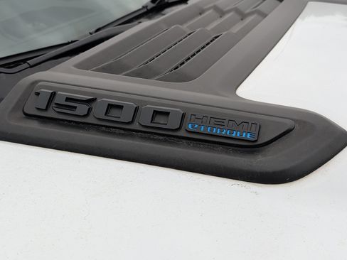 Used 2023 RAM 1500 Laramie image 5