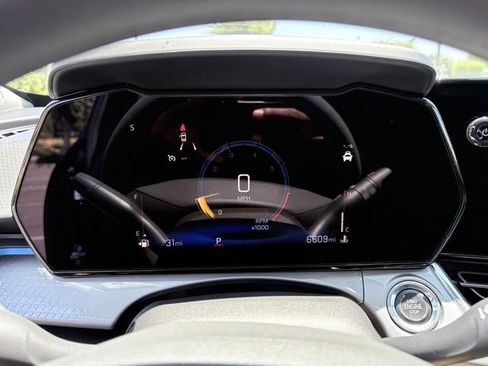 Used 2026 Chevrolet Trax LT FWD image 21