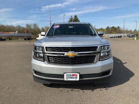 Used 2018 Chevrolet Suburban LT AWD/4WD image 34