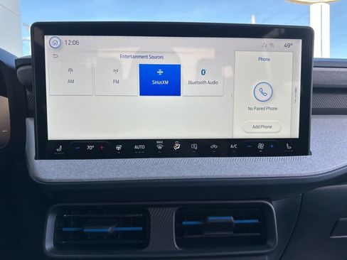 New 2025 Ford Maverick XLT w/ Equipment Group 301A image 31