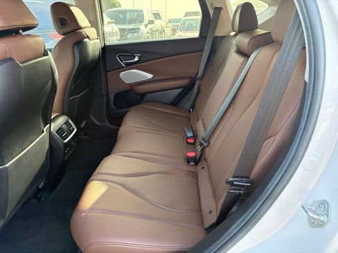 Used 2024 Acura RDX SH-AWD w/ Technology Package image 11