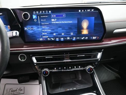 Used 2024 Chevrolet Traverse RS w/ LPO, Floor Liner Package image 10